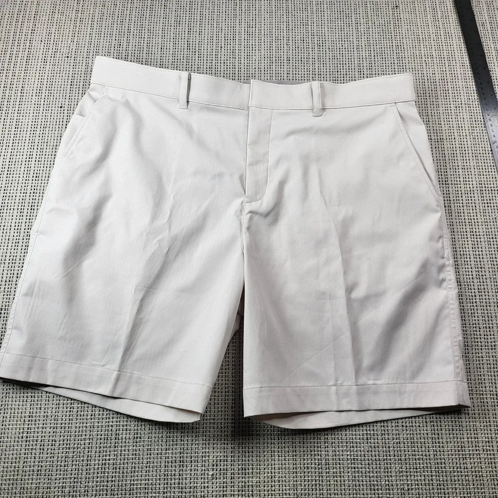 Nike Shorts Mens 40 White Herringbone Chino‎ Standard Fit 9 Inseam Casual Summer
